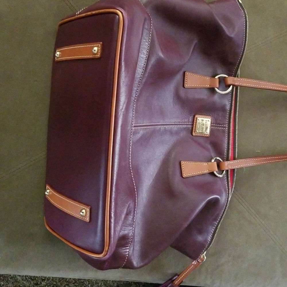 Tote - Picture 2 of 4